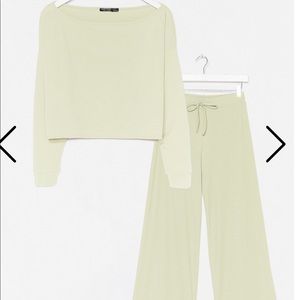 Nasty gal lounge set In mint green